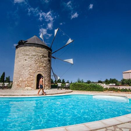 The Windmill Resort Mitáta 외부 사진